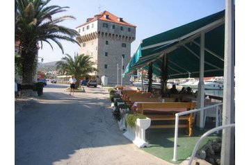 Croatie Privát Marina, Extérieur